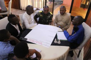 Case Study on Multi-Stakeholder Working Groups and Responsible Security Management